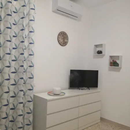 아파트 A Casa Di Angela *